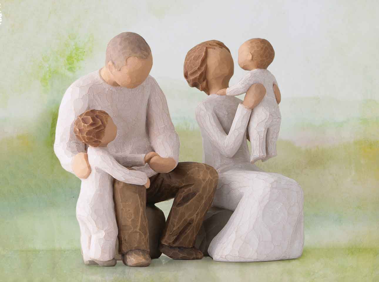Willow Tree Grandmother with 3 Grandchildren Figurines NEW
