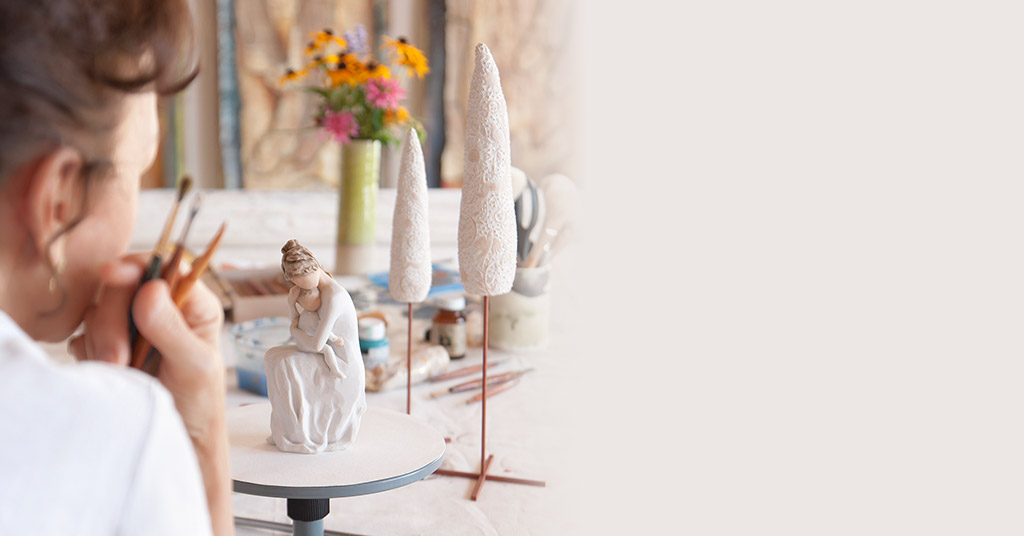 susan-lordi-studio-table.jpg susan-lordi-studio-table.jpg